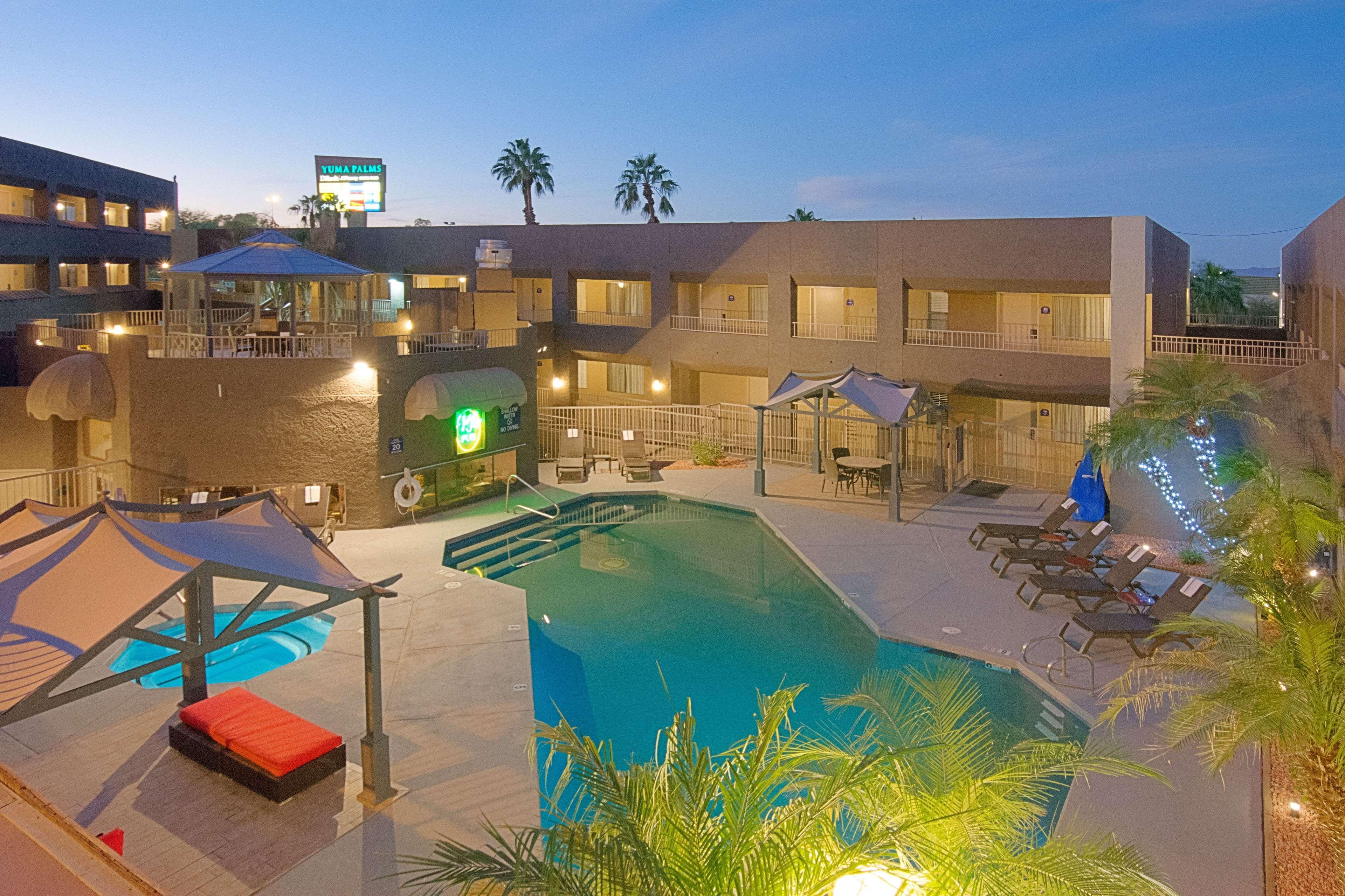 Best Western Yuma Mall Hotel & Suites エクステリア 写真