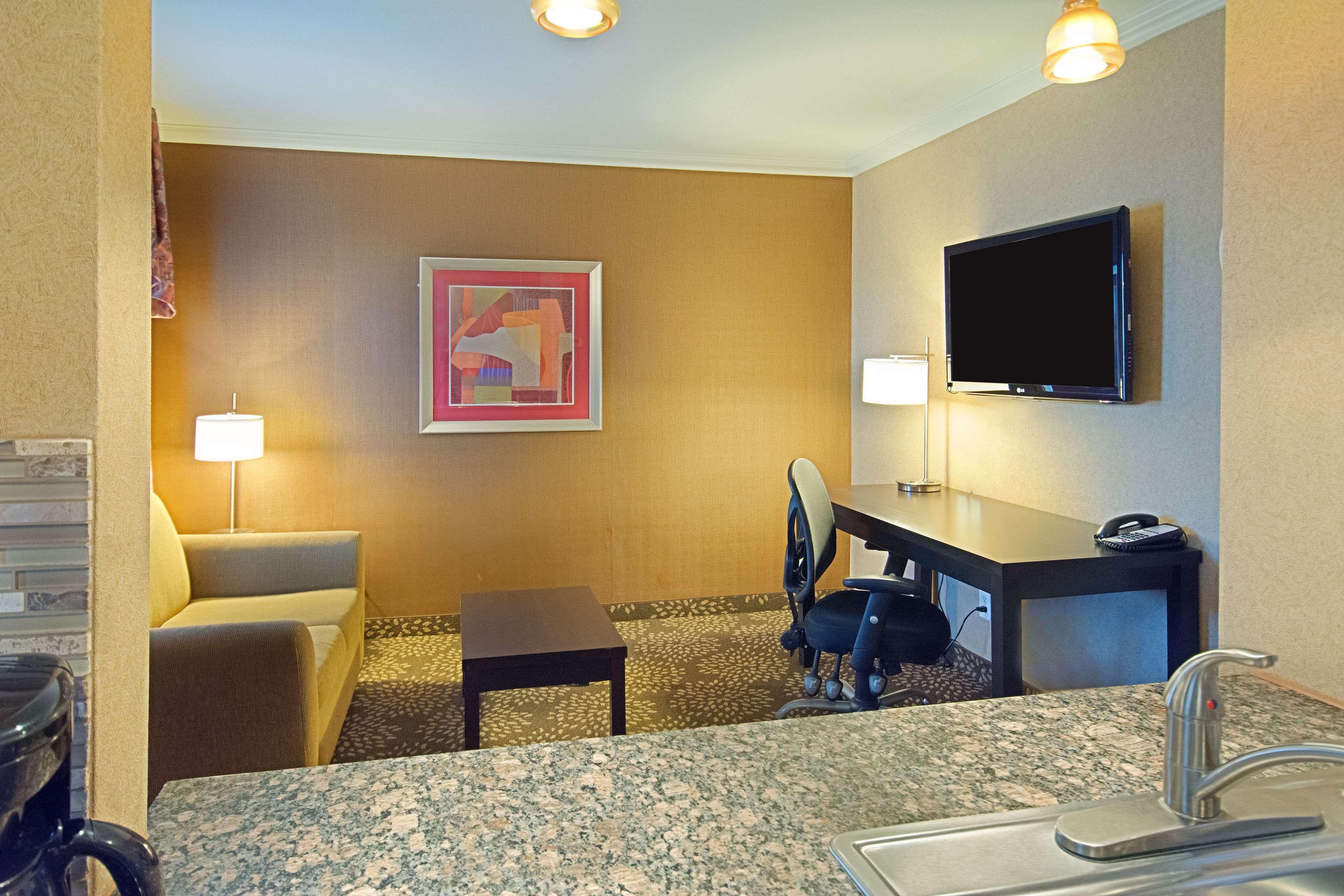 Best Western Yuma Mall Hotel & Suites エクステリア 写真