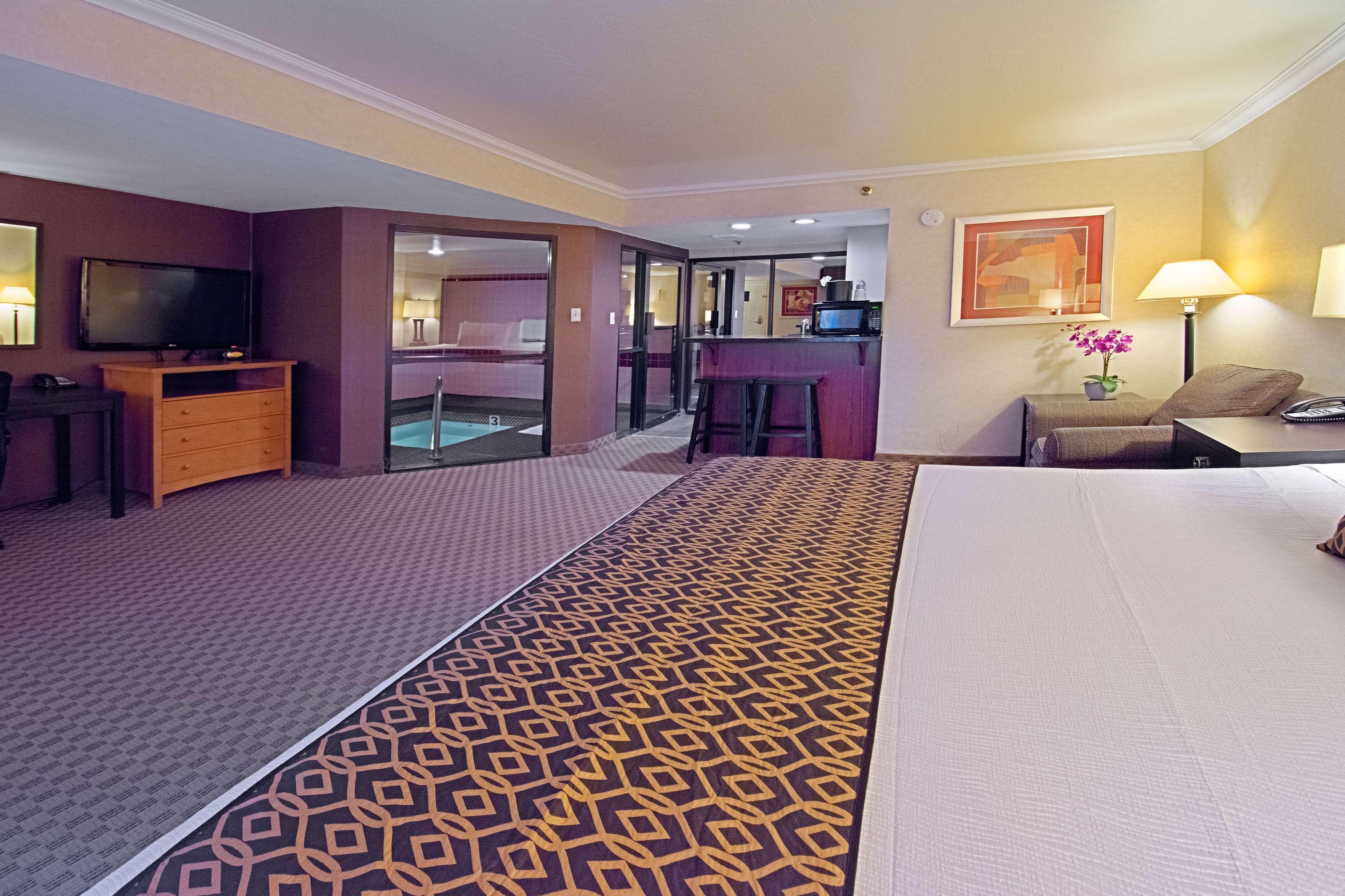 Best Western Yuma Mall Hotel & Suites エクステリア 写真
